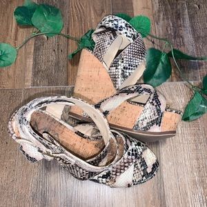 MIA snakeskin wedge sandals size 8